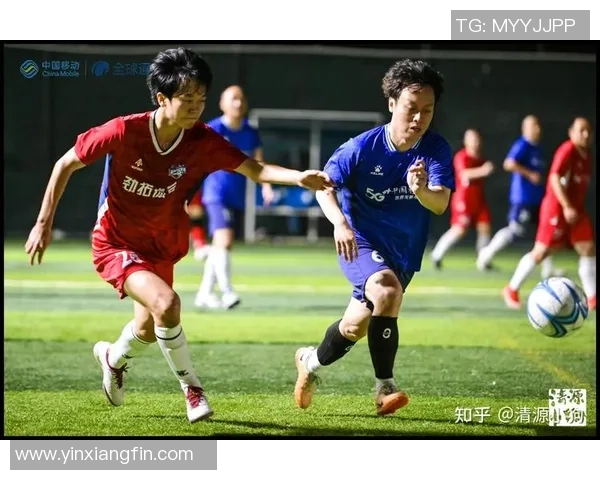 足球邓镭：探索中国足球的崛起与未来发展之路